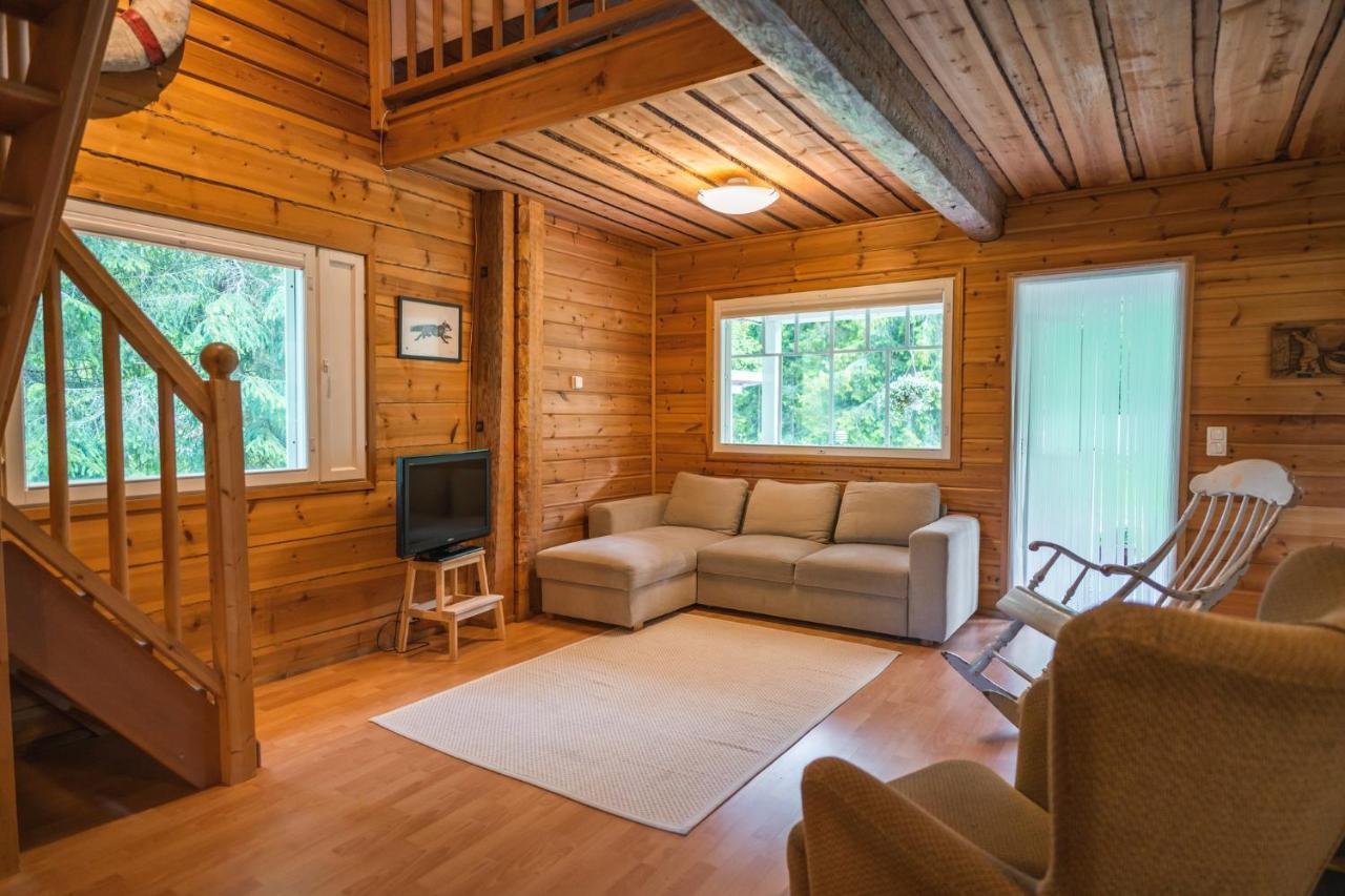 Iisland Uoma Waterfront House, Sauna In Ii Chalet Ii